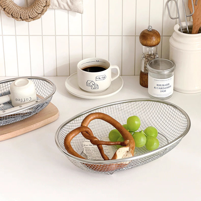 Hollow Stainless Steel Oval Draining Storage Basket