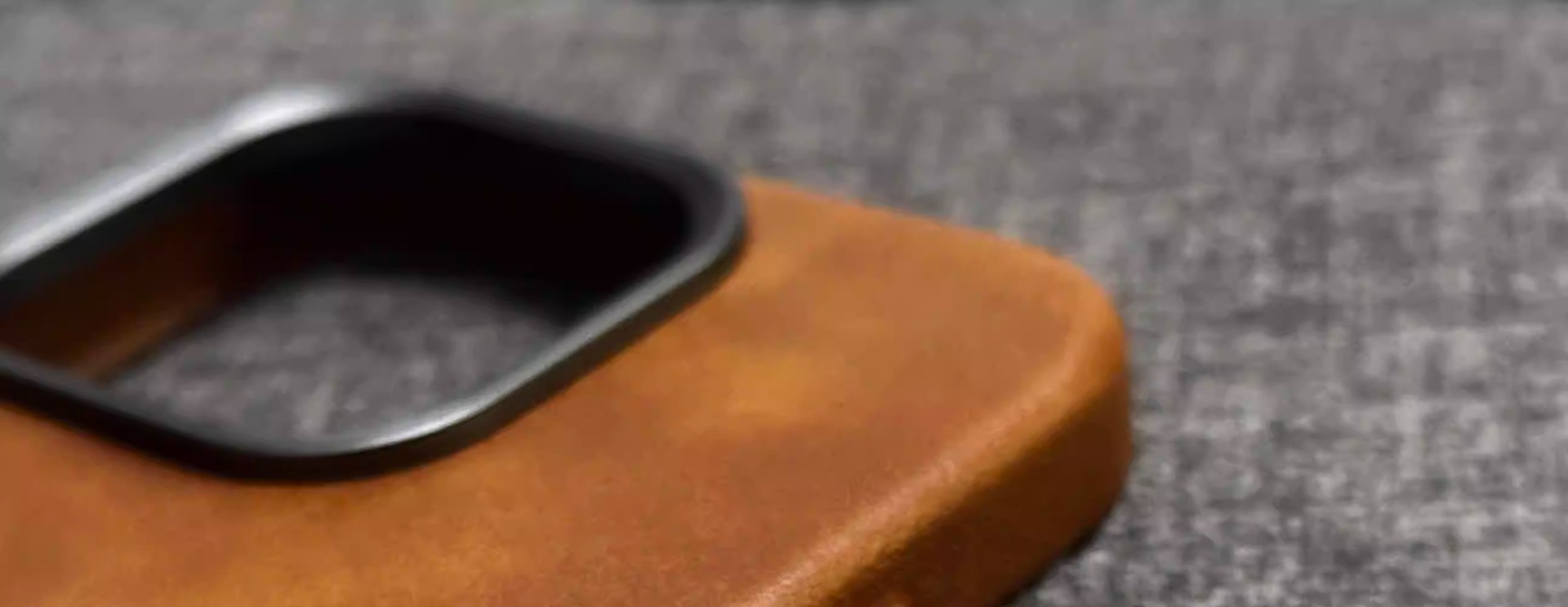 Genuine Leather Magnetic All-Inclusive Shockproof Phone Case