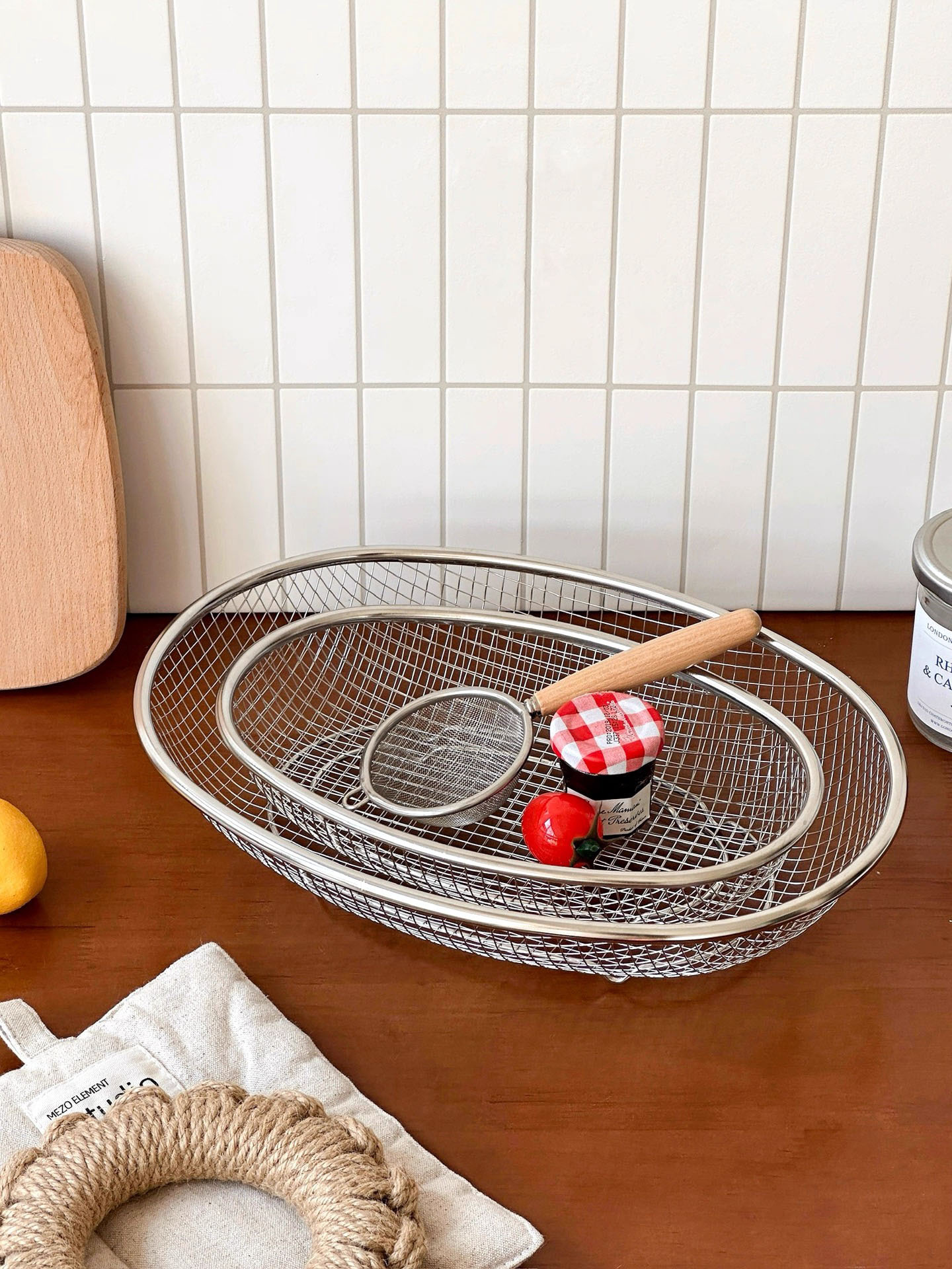 Hollow Stainless Steel Oval Draining Storage Basket