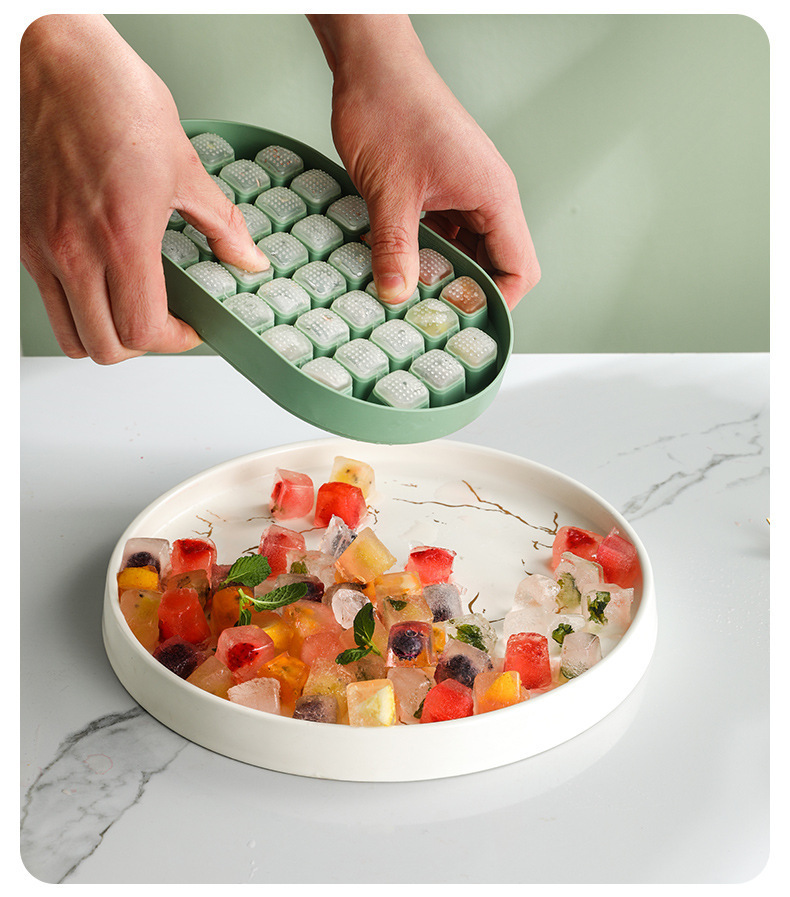 Silicone Ice Cube Tray with Soft Bottom