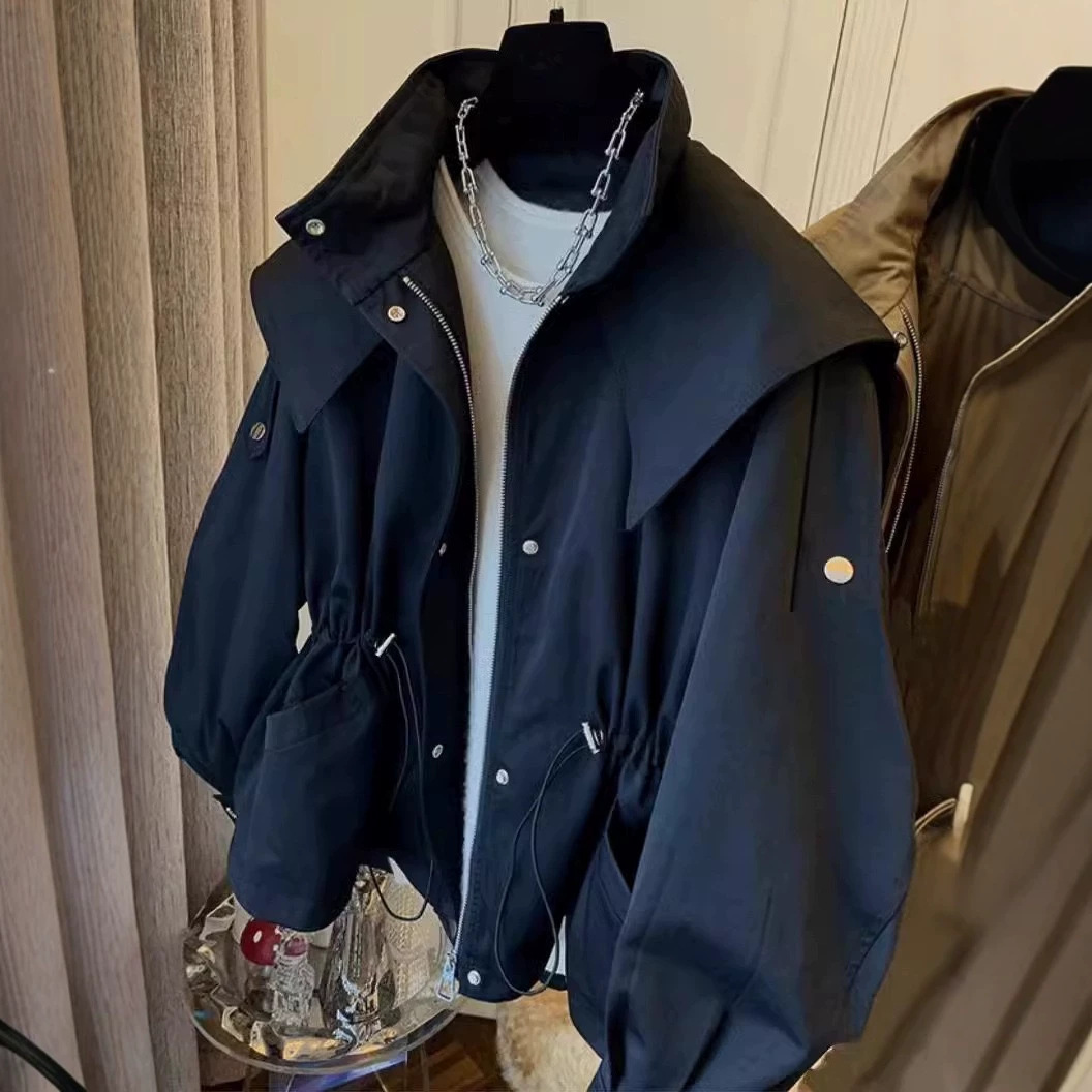 Turtleneck zip-up jacket