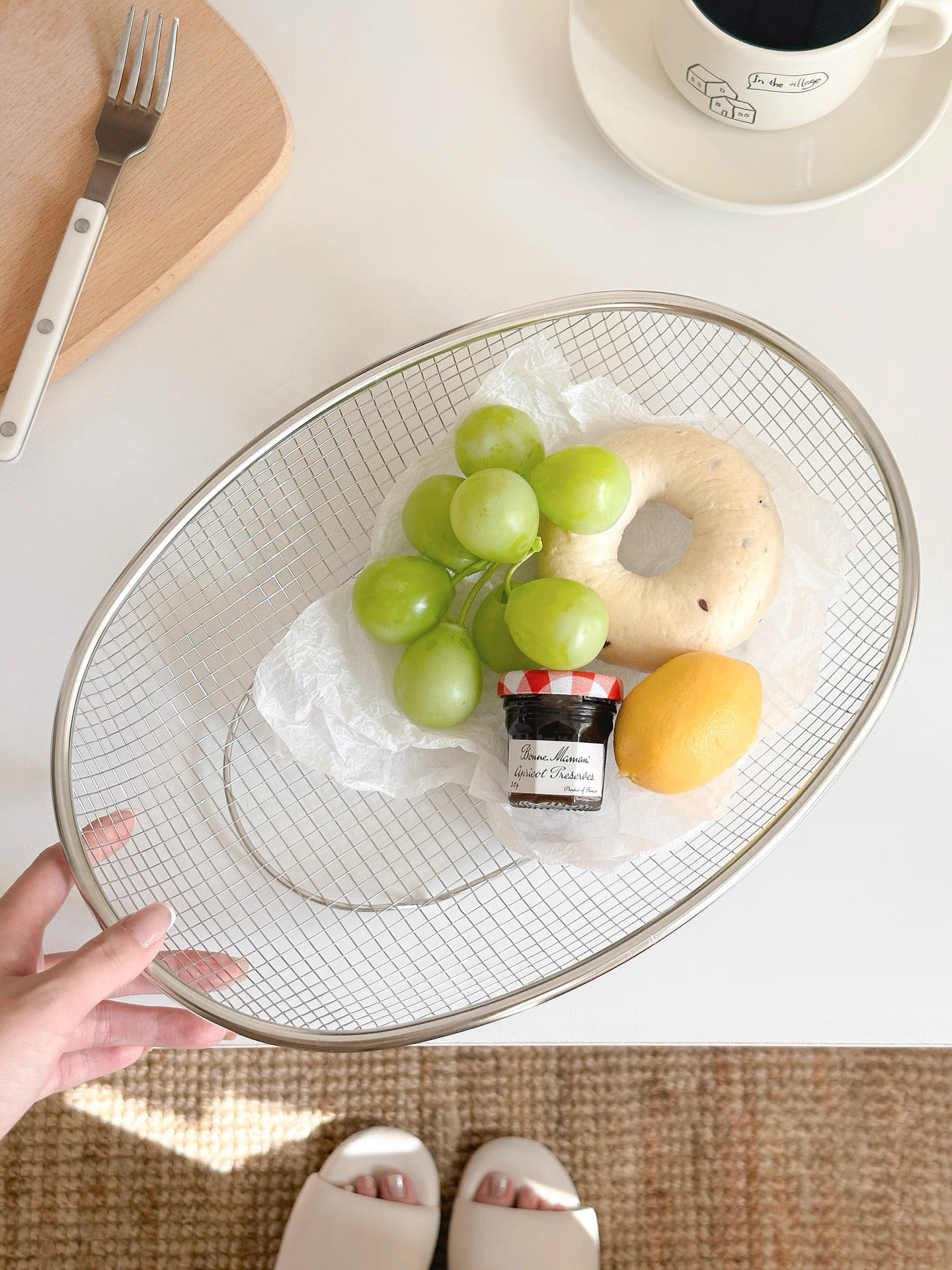 Hollow Stainless Steel Oval Draining Storage Basket