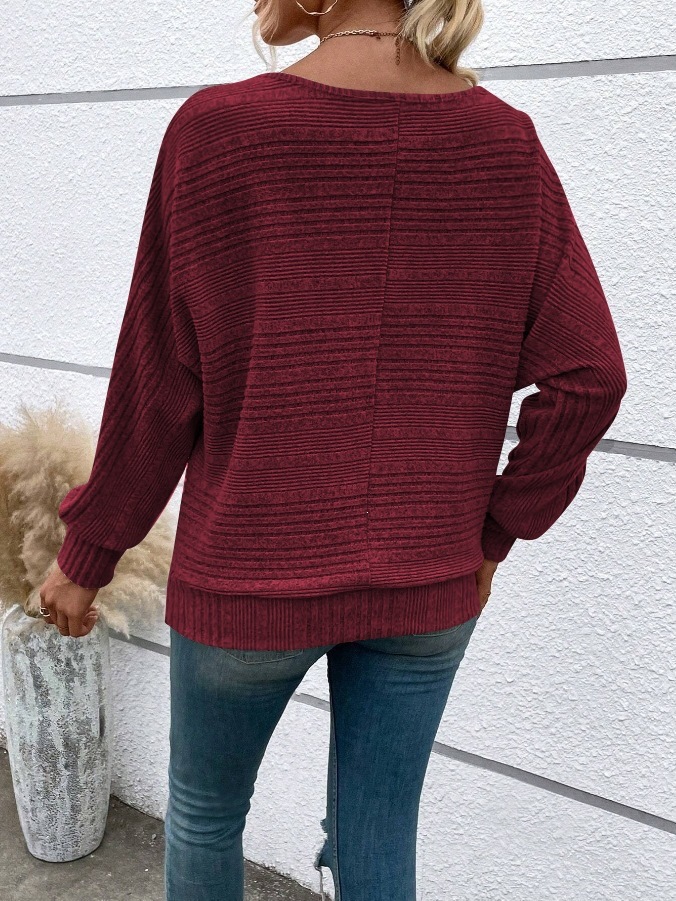 Solid-color long-sleeve knit sweater