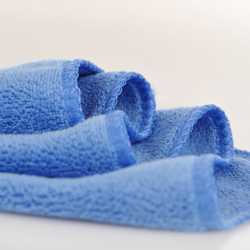 Soft and absorbent pet towel