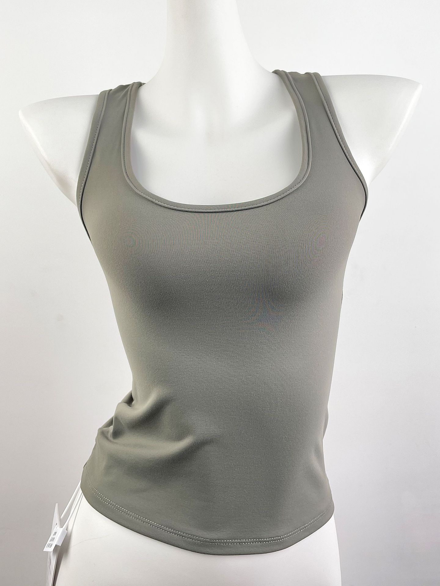 Women's Solid Color Slim Fit Racerback Tank Top