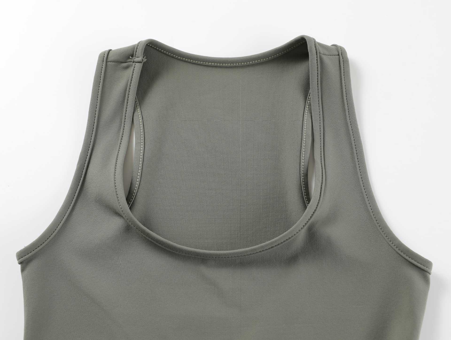 Women's Solid Color Slim Fit Racerback Tank Top