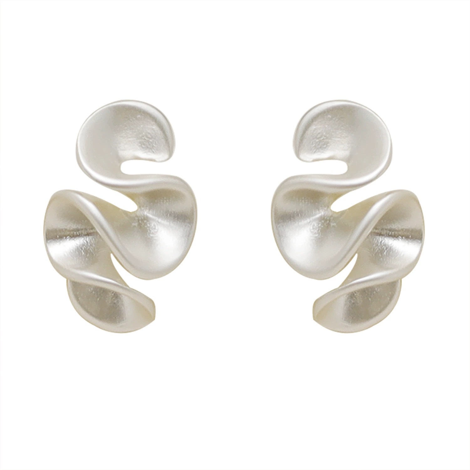 925 Plated Cream Flower Ruffled Edge Geometric Stud Earrings