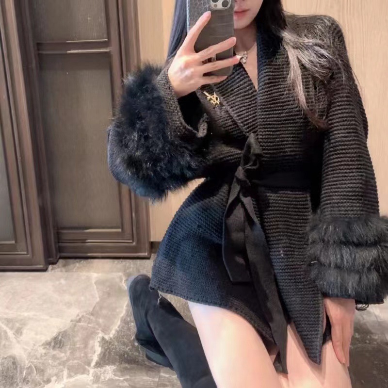 Women's Thickened Knit Sweater Coat with Extra-Long Flying Sleeves
