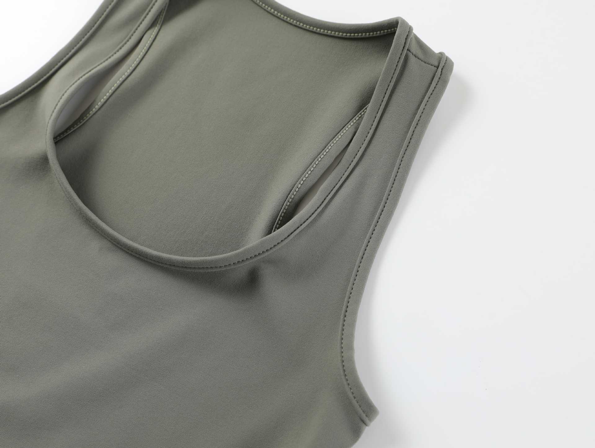 Women's Solid Color Slim Fit Racerback Tank Top