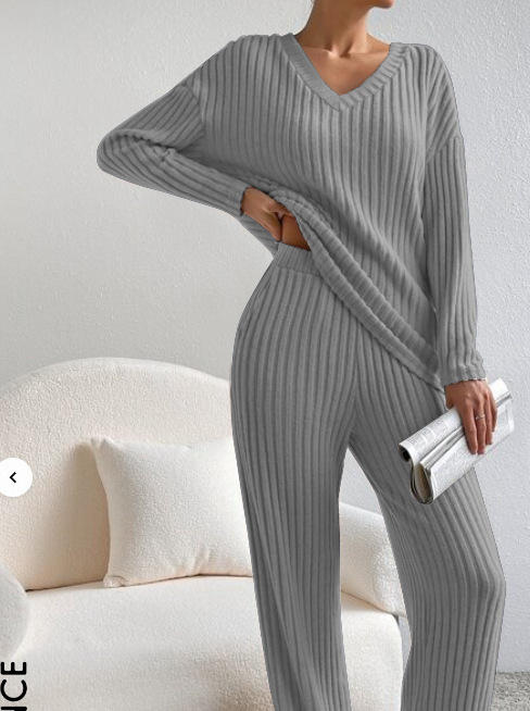 Women's V-Neck Ribbed Knit Two-Piece Set