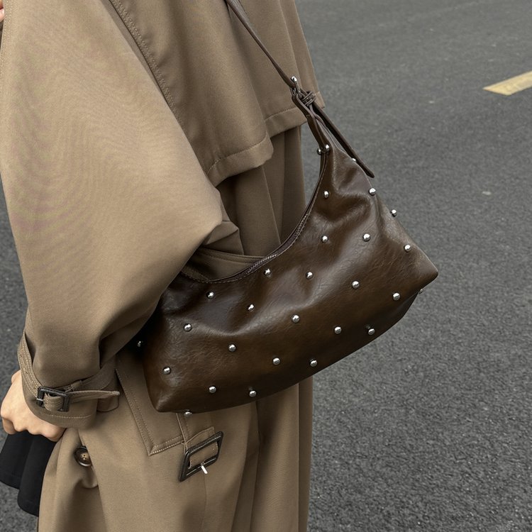 Vintage Rivet Detail PU Leather Crossbody Shoulder Bag