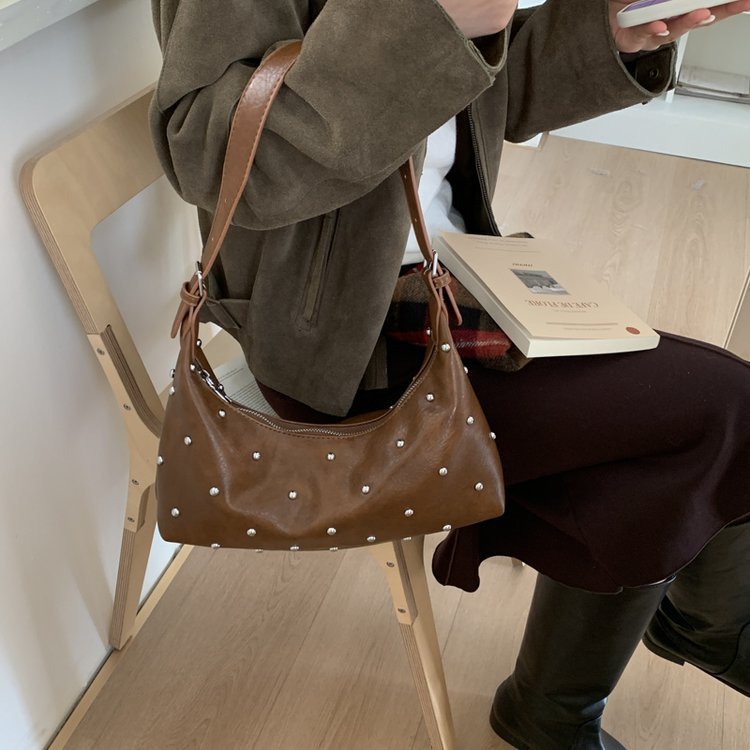 Vintage Rivet Detail PU Leather Crossbody Shoulder Bag