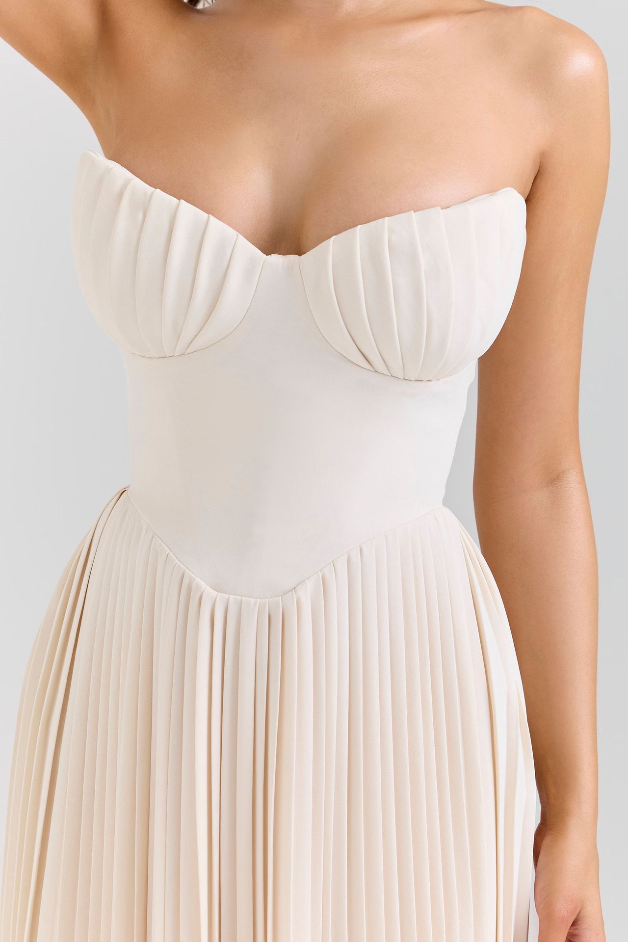 Off-Shoulder Backless Ruched High-Waist Long Dress