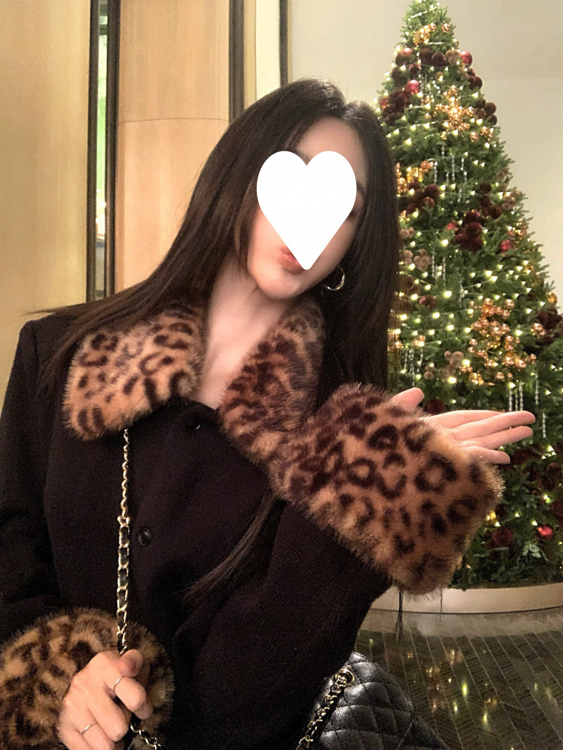 Women's Leopard Print Faux Fur Collar Single-Breasted Thick Short Coat