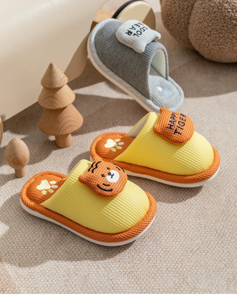 Cute Animal Plush Cotton Slippers Non-Slip Warm Indoor Home Slippers for Kids Unisex