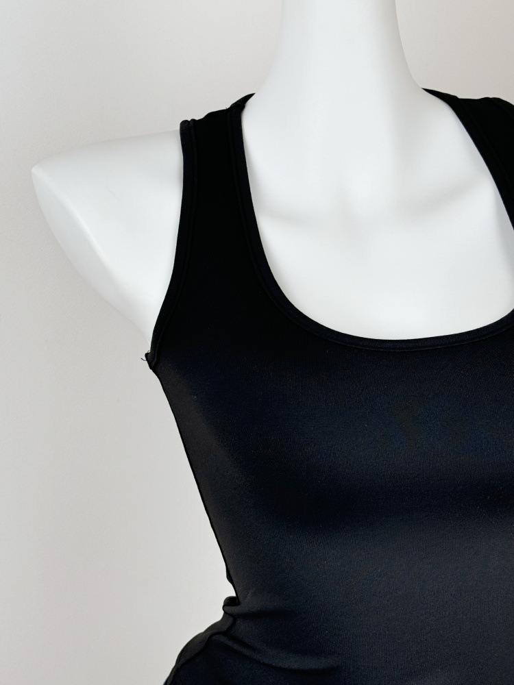 Women's Solid Color Slim Fit Racerback Tank Top