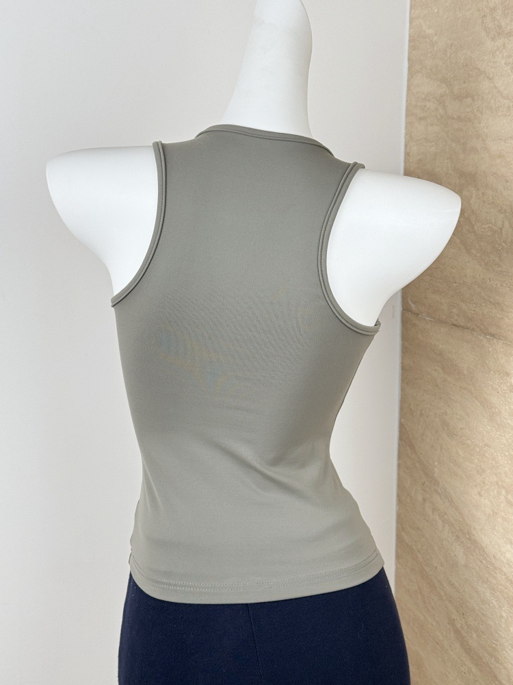 Women's Solid Color Slim Fit Racerback Tank Top