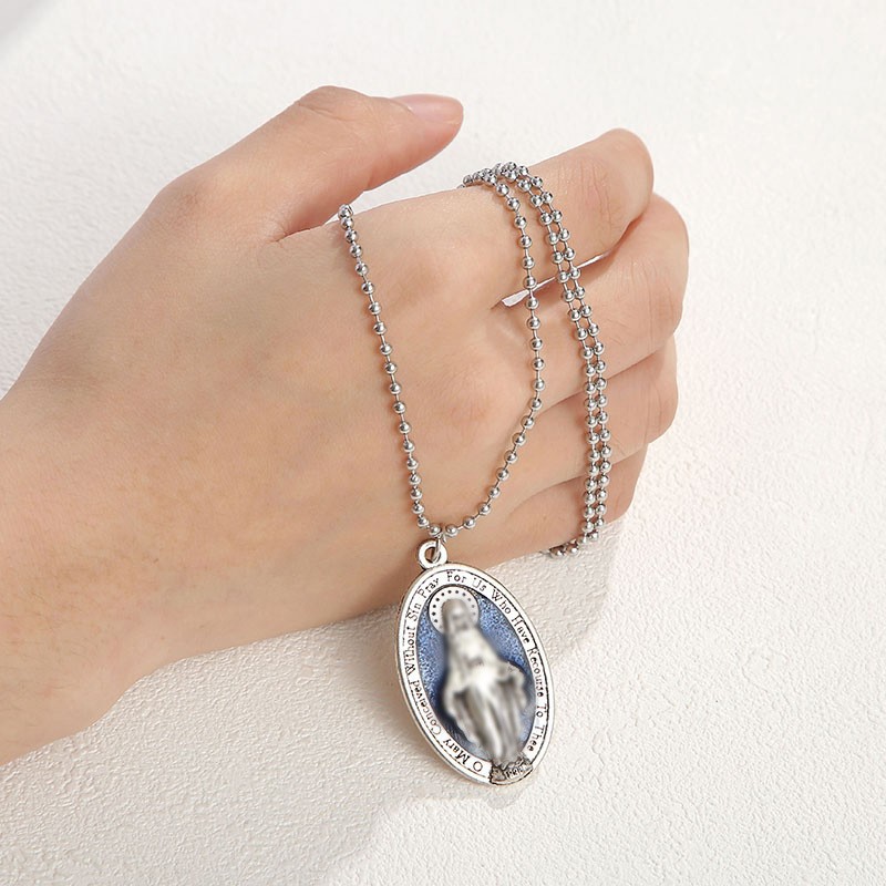 Vintage Alloy Character Portrait Pendant Necklace
