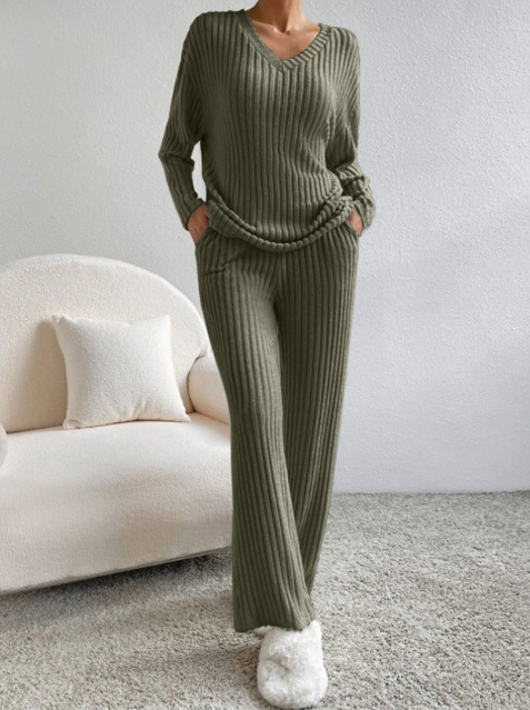 Women's V-Neck Ribbed Knit Two-Piece Set