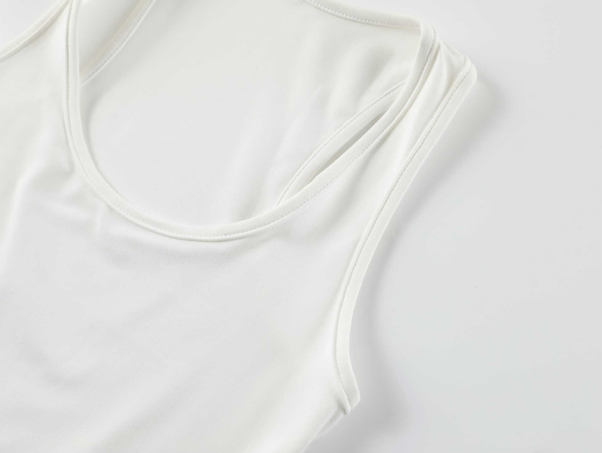 Women's Solid Color Slim Fit Racerback Tank Top