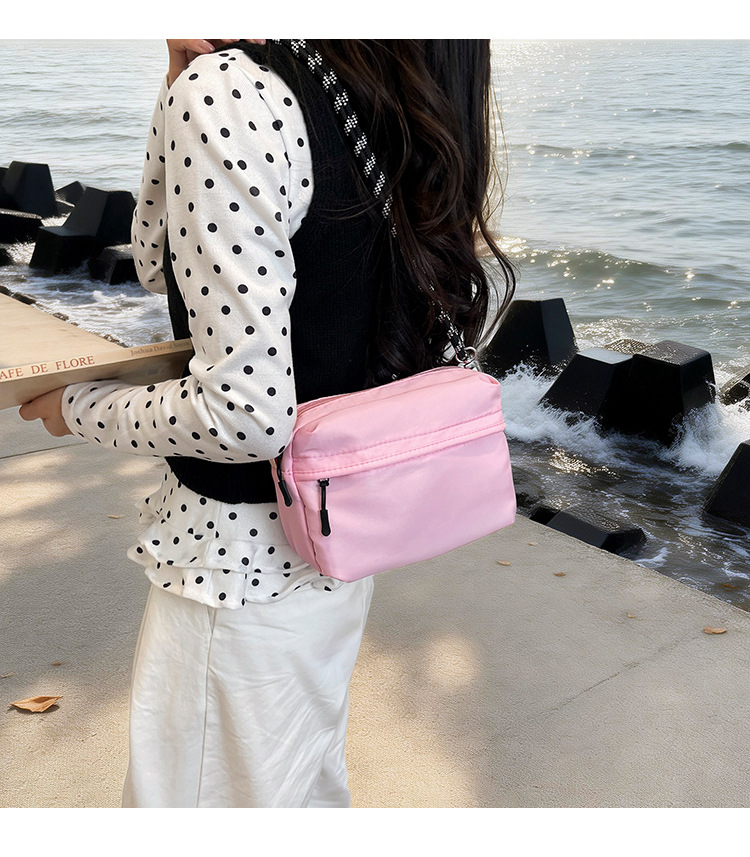 Women's Lightweight Nylon Mini Square Crossbody Camera Bag