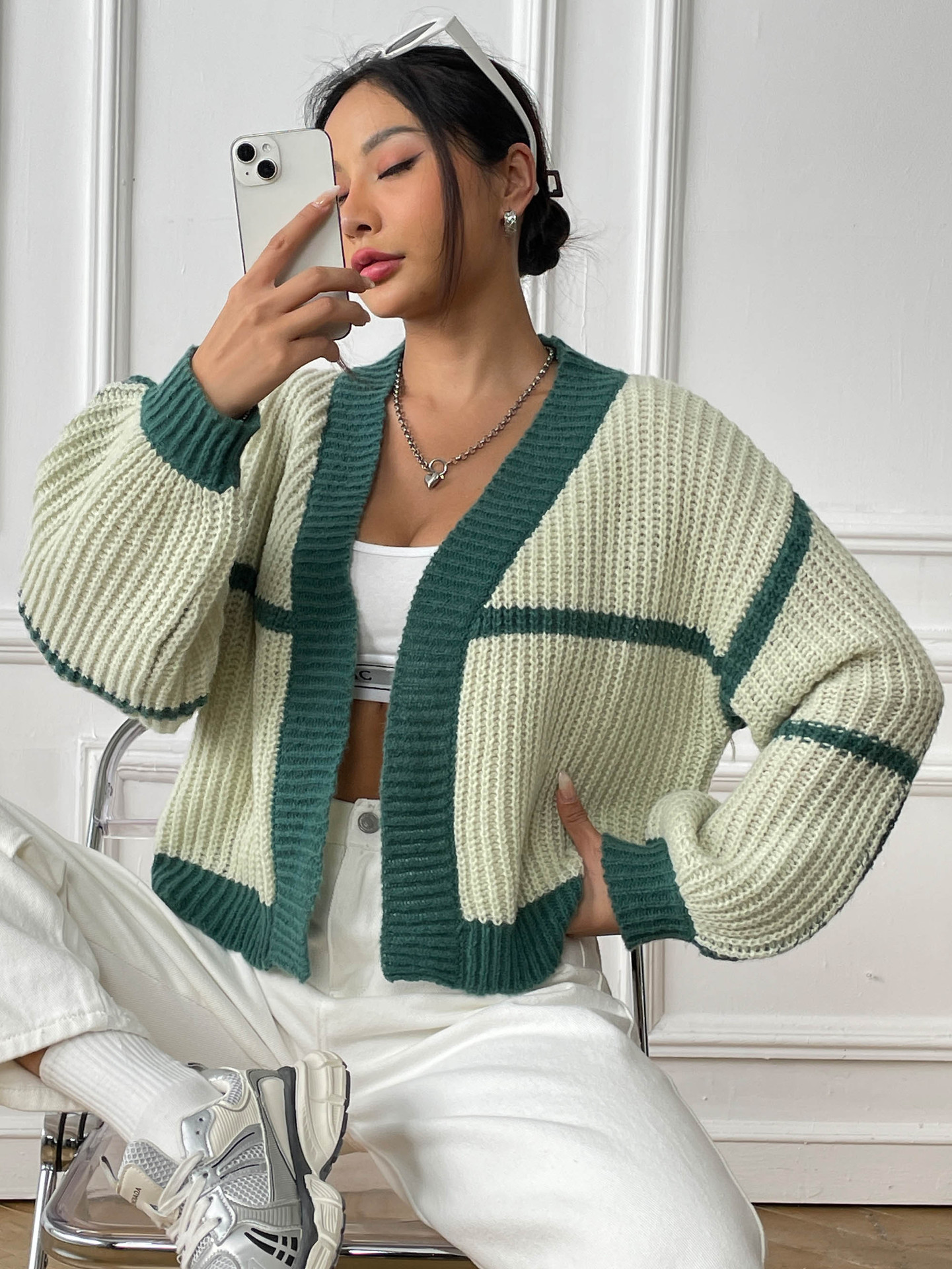 Women's Loose Color-Block Knit Cardigan with Lantern Sleeves