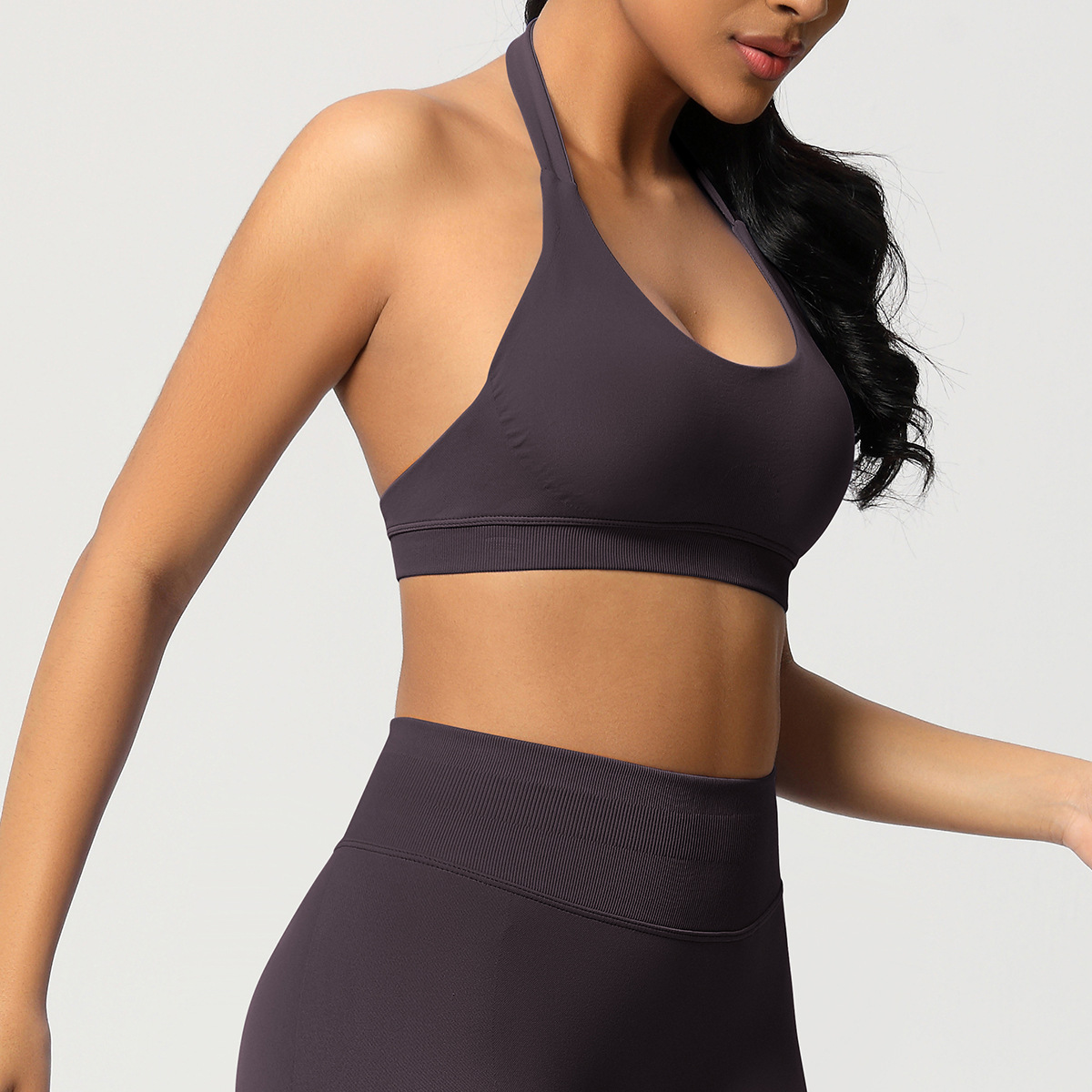 Women's Seamless Sports Bra and Leggings Set