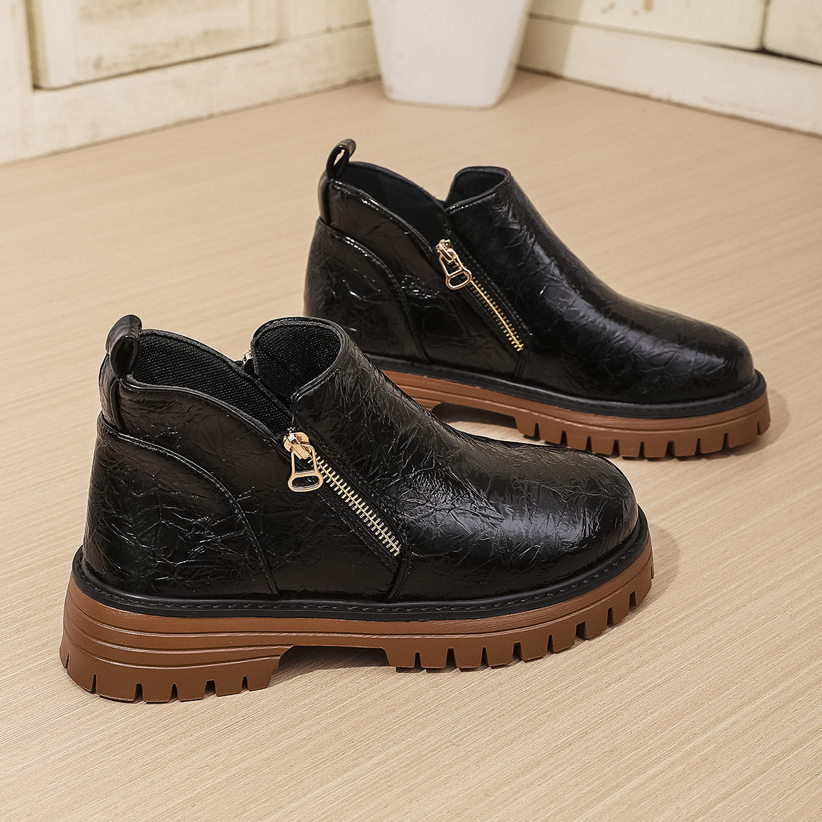 Women's Round Toe Side Zipper Square Heel Synthetic Leather Short Boots