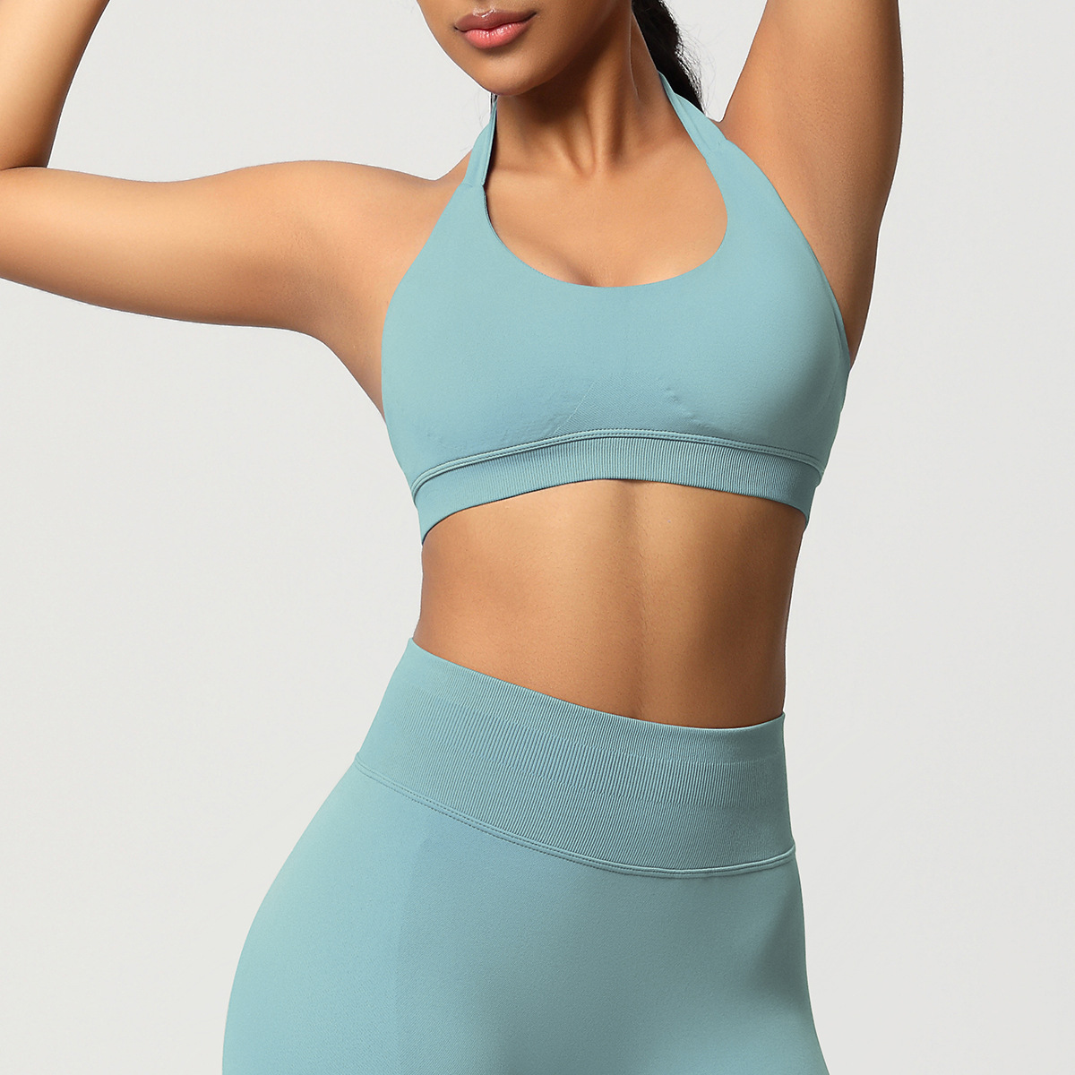 Women's Seamless Sports Bra and Leggings Set