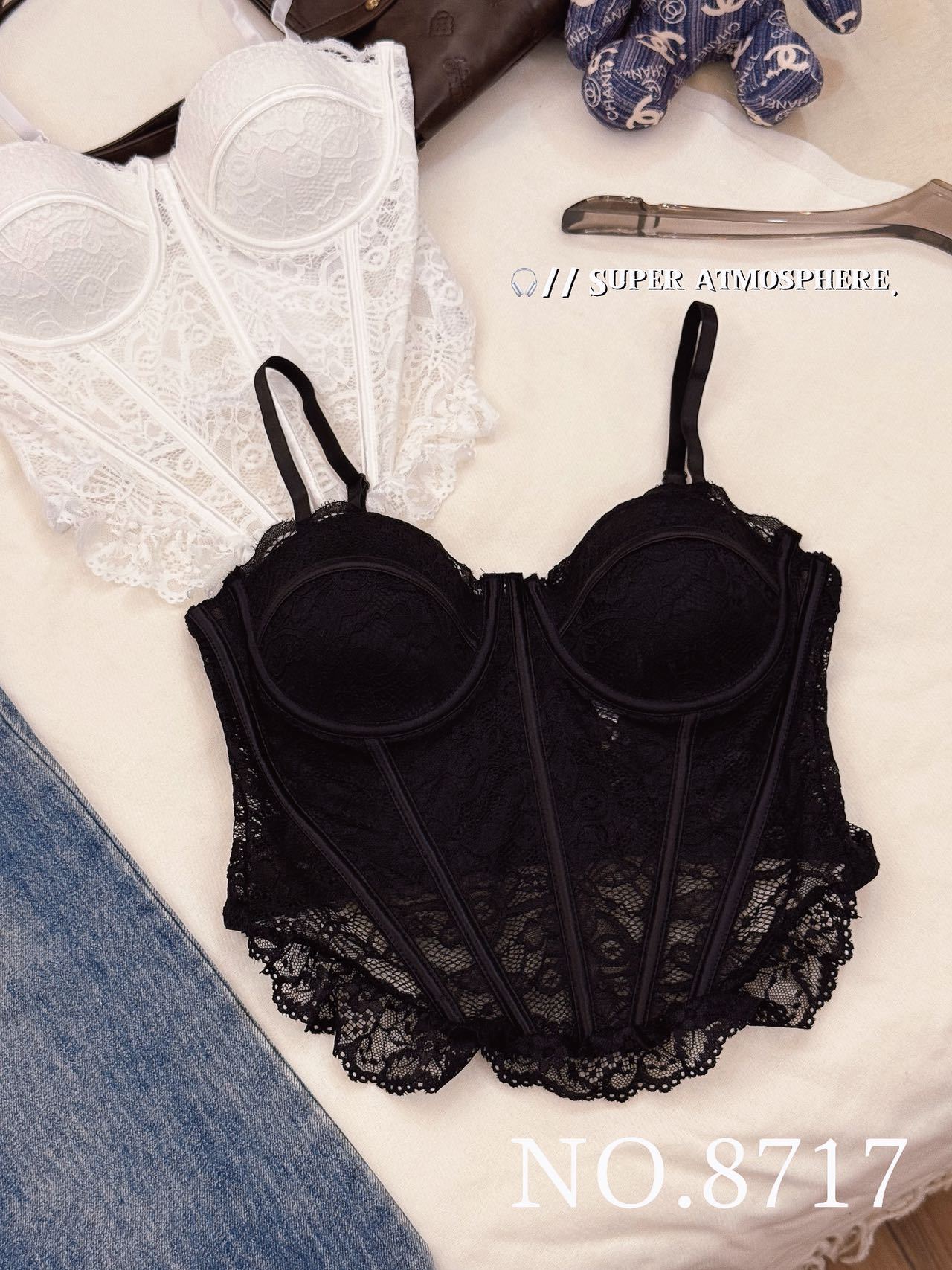 Women's Fishbone Strap Lace Top with Built-In Chest Pads