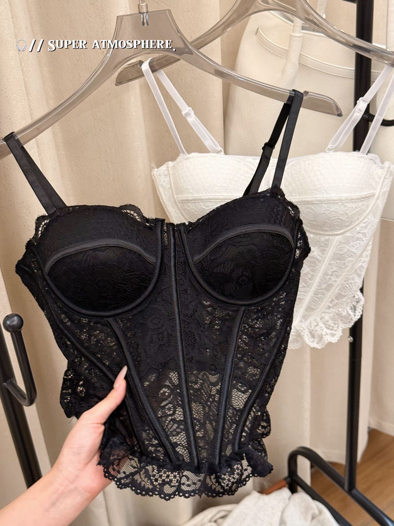 Women's Fishbone Strap Lace Top with Built-In Chest Pads