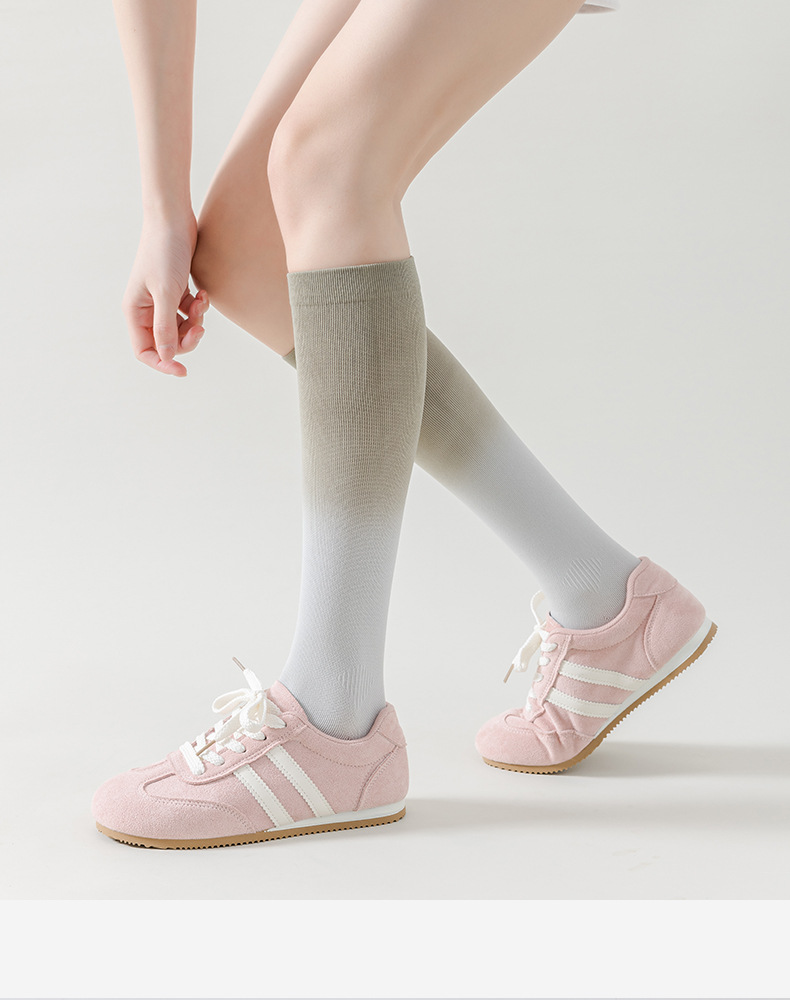 Gradient Color Athletic Socks, Breathable Nylon Blend