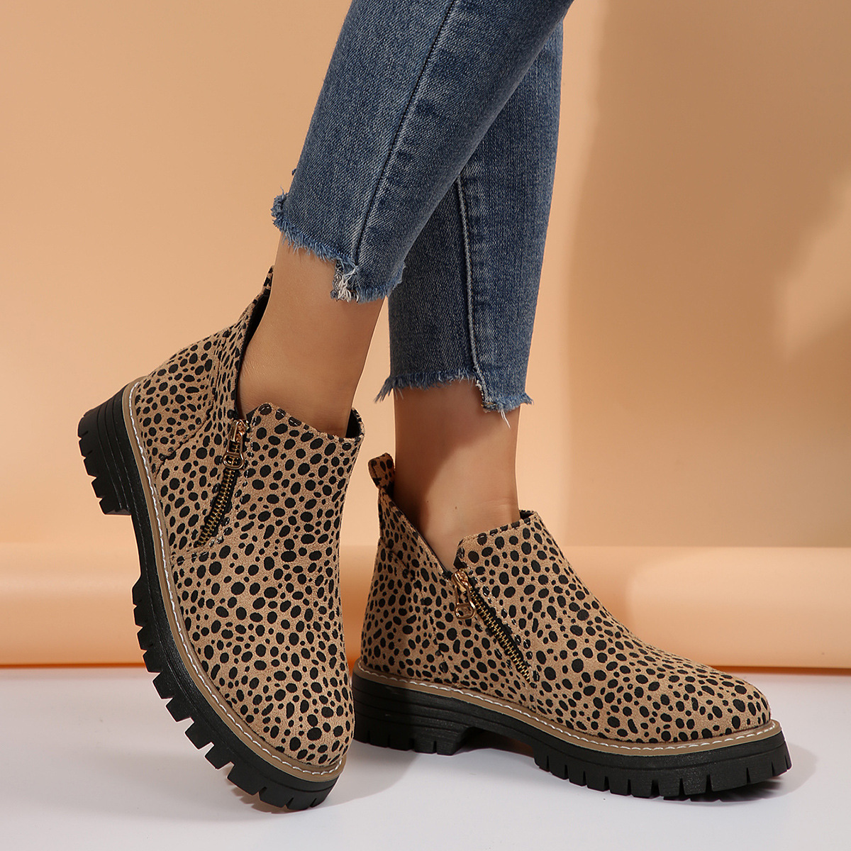 Women's Round Toe Side Zipper Square Heel Synthetic Leather Short Boots