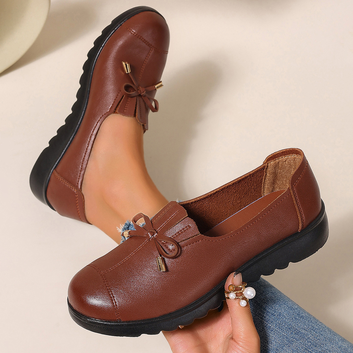 Women's Casual Microfiber Flat Slip-On Walking Shoes