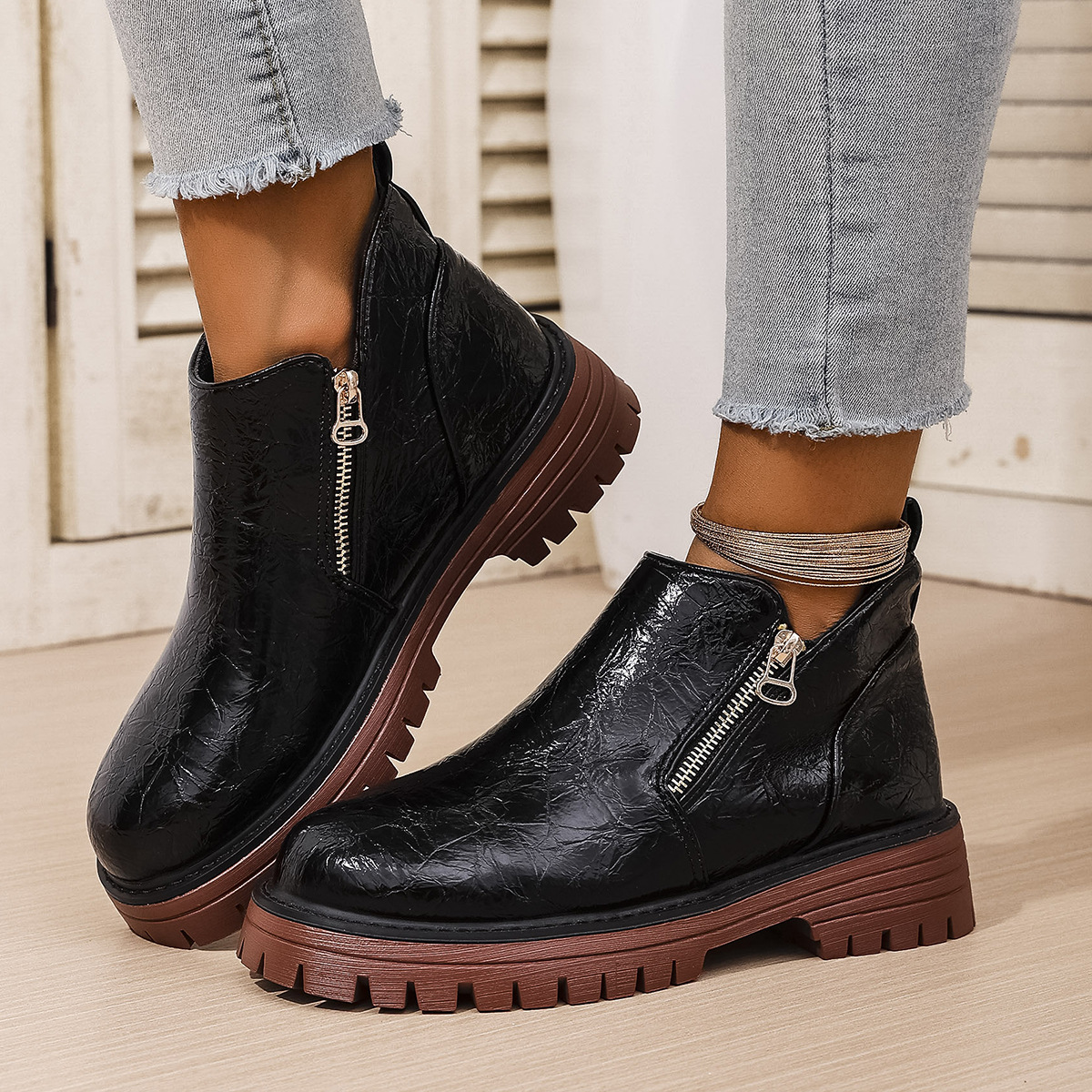 Women's Round Toe Side Zipper Square Heel Synthetic Leather Short Boots