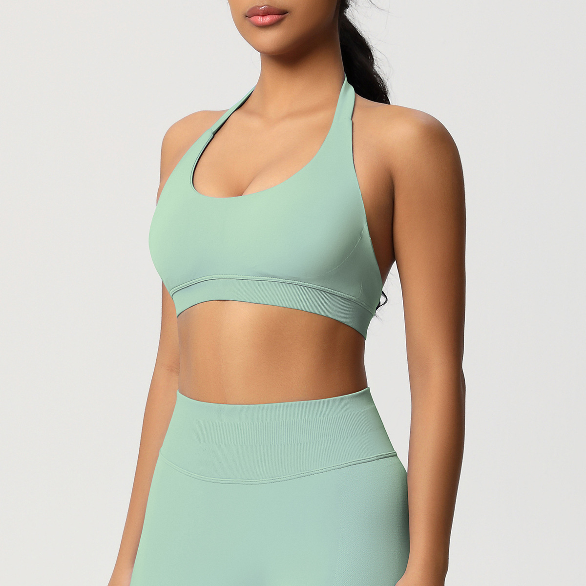 Women's Seamless Sports Bra and Leggings Set