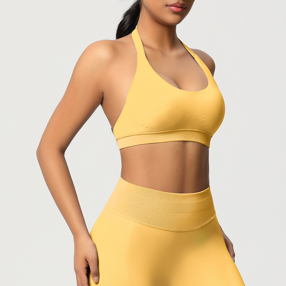 Women's Seamless Bandeau Sports Bra and Leggings Set