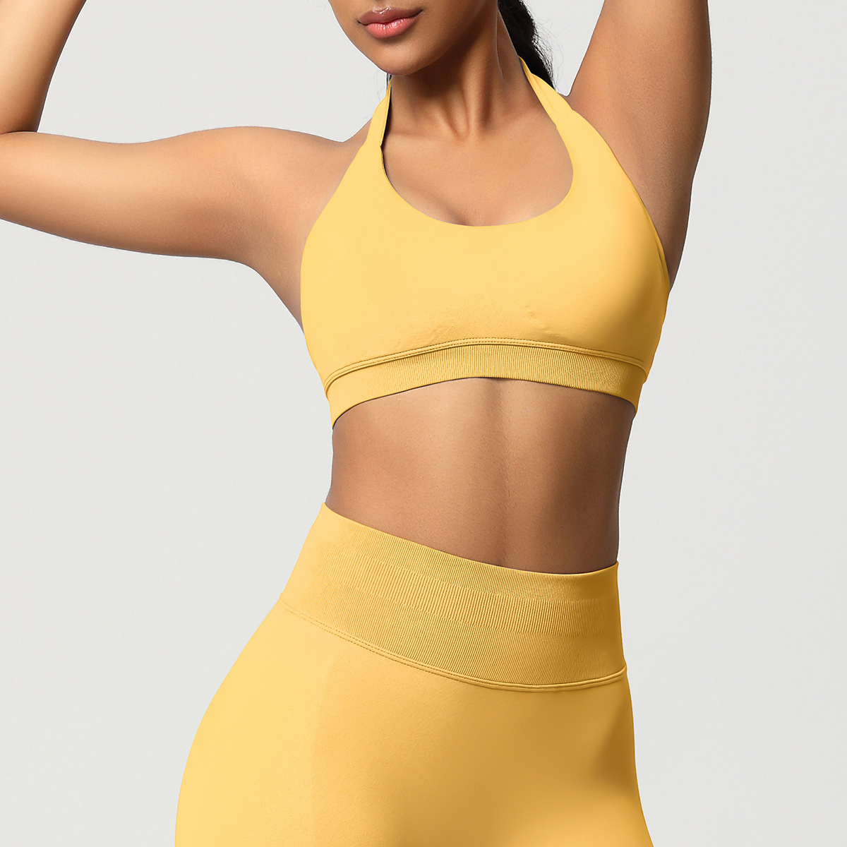 Women's Seamless Bandeau Sports Bra and Leggings Set