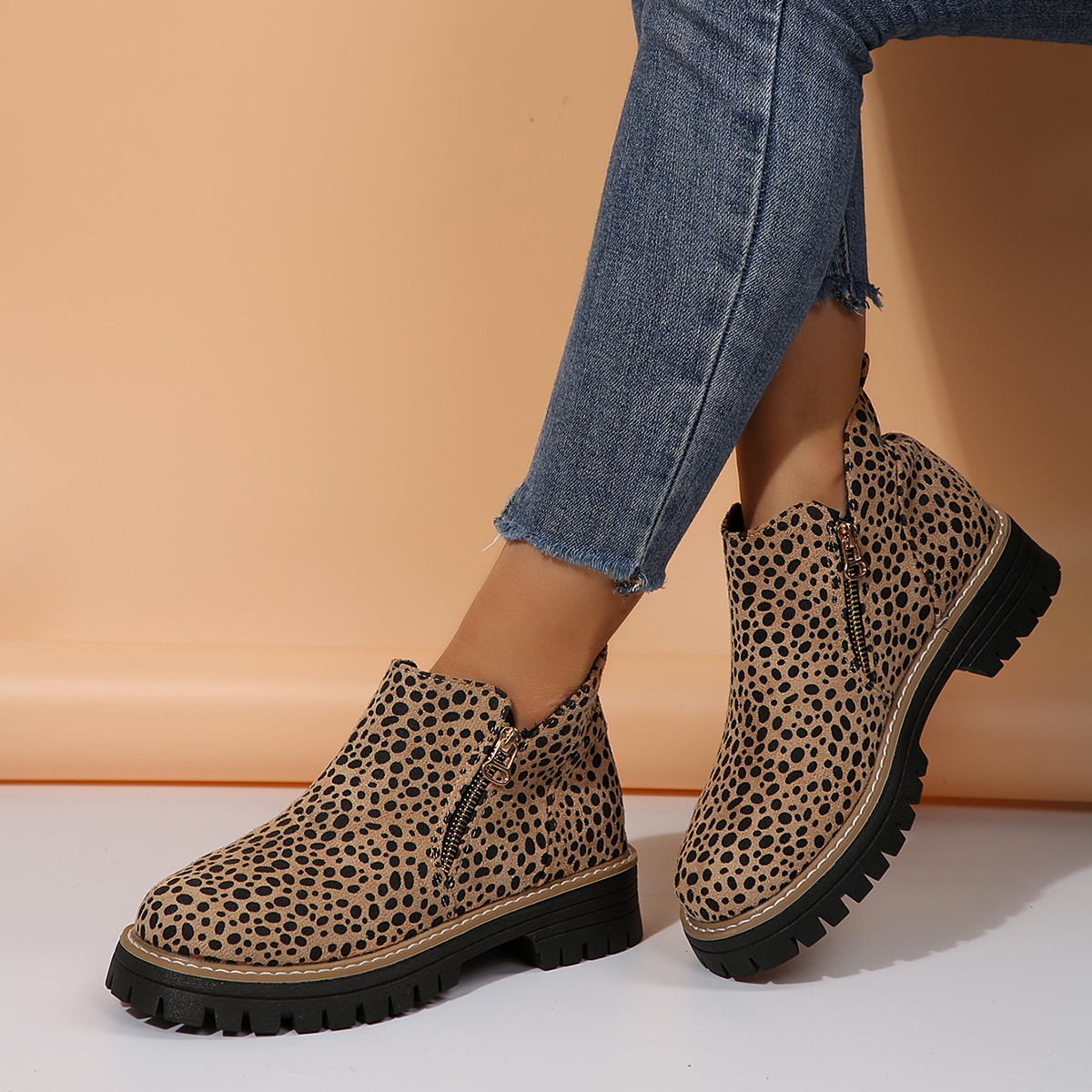 Women's Round Toe Side Zipper Square Heel Synthetic Leather Short Boots