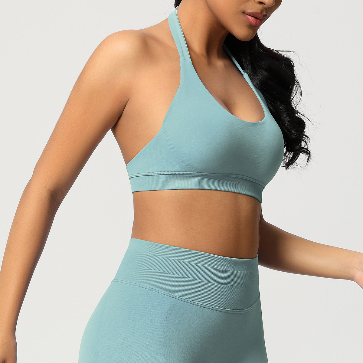 Women's Seamless Bandeau Sports Bra and Leggings Set