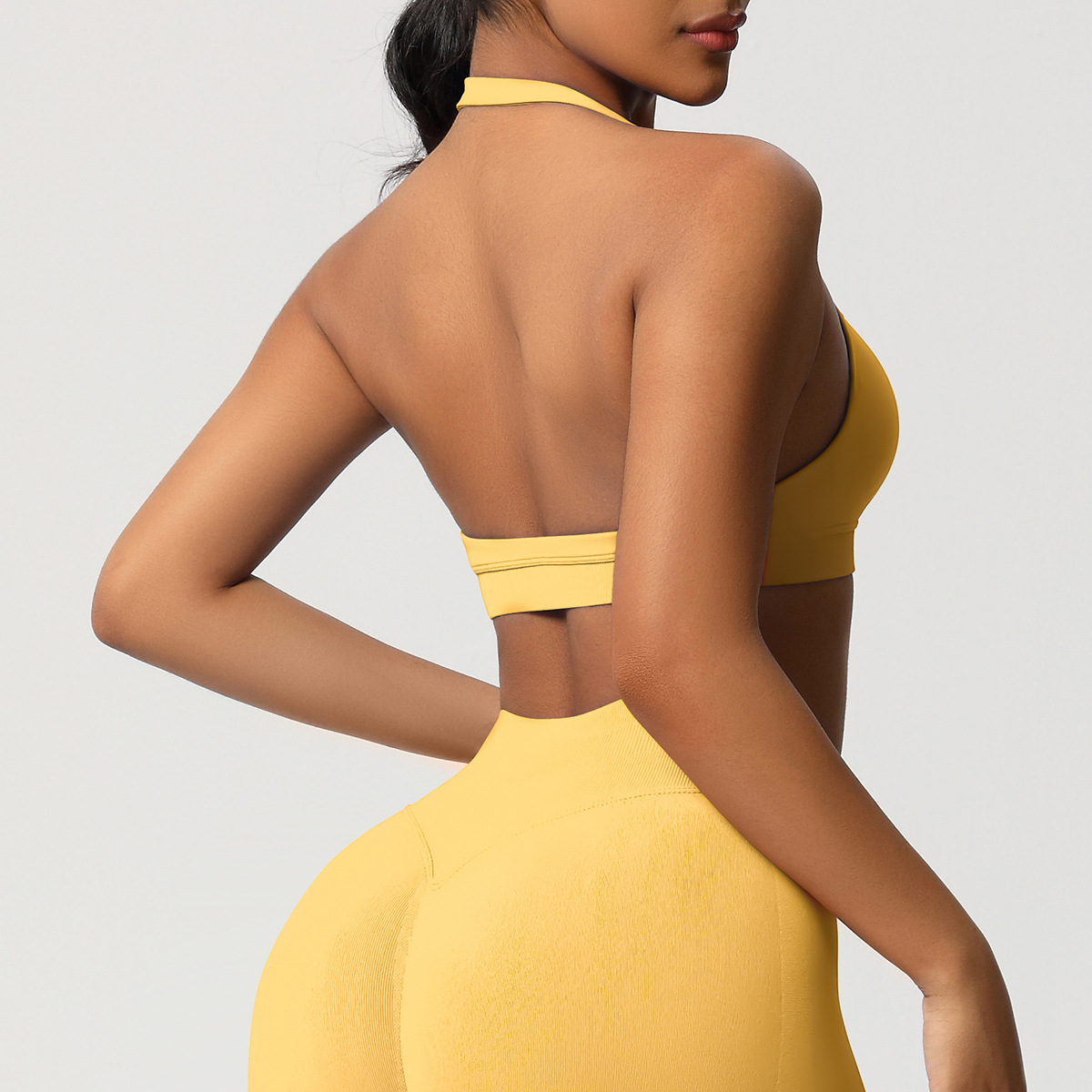 Women's Seamless Sports Bra and Leggings Set