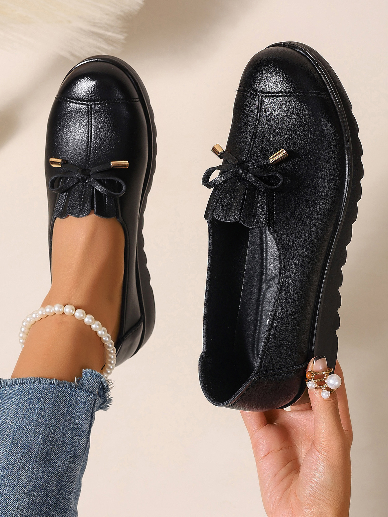 Women's Casual Microfiber Flat Slip-On Walking Shoes
