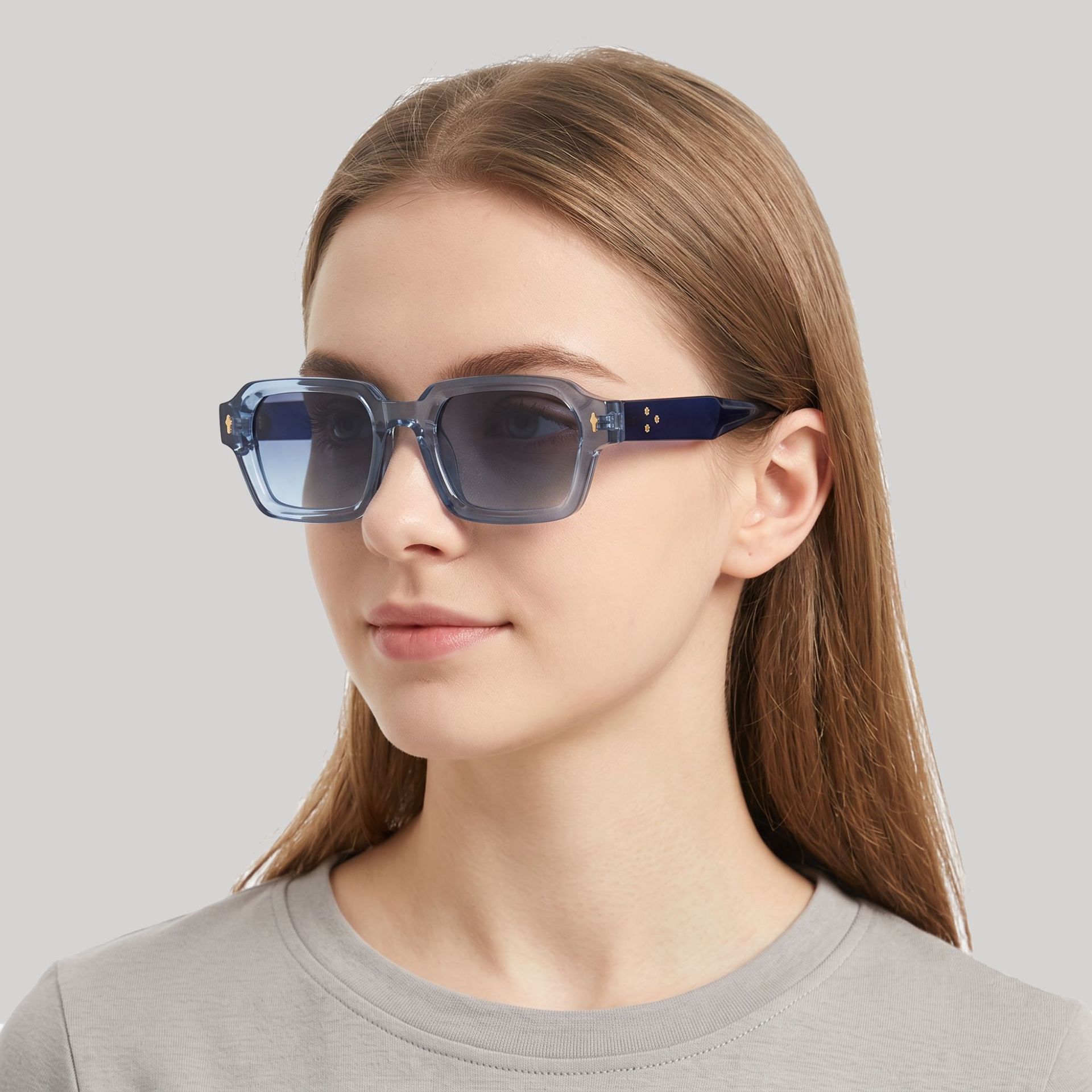 Retro Square Frame UV400 Protection Lightweight Sunglasses