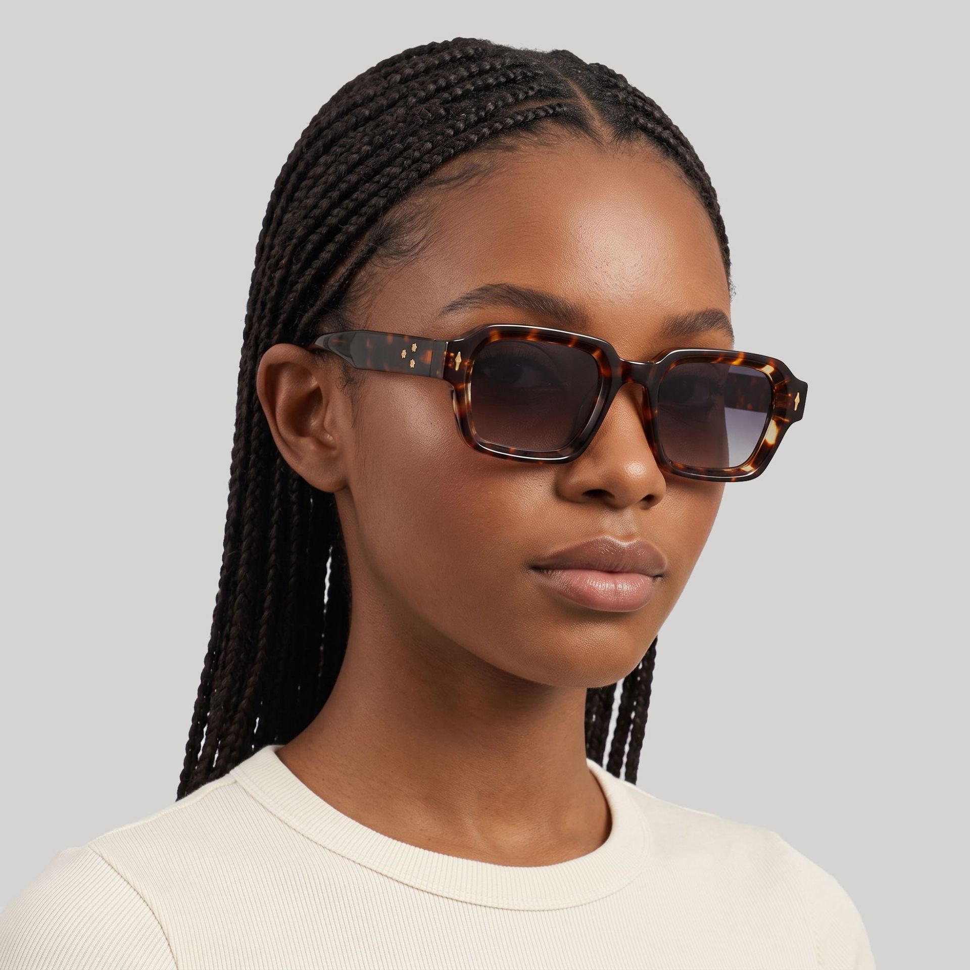 Retro Square Frame UV400 Protection Lightweight Sunglasses