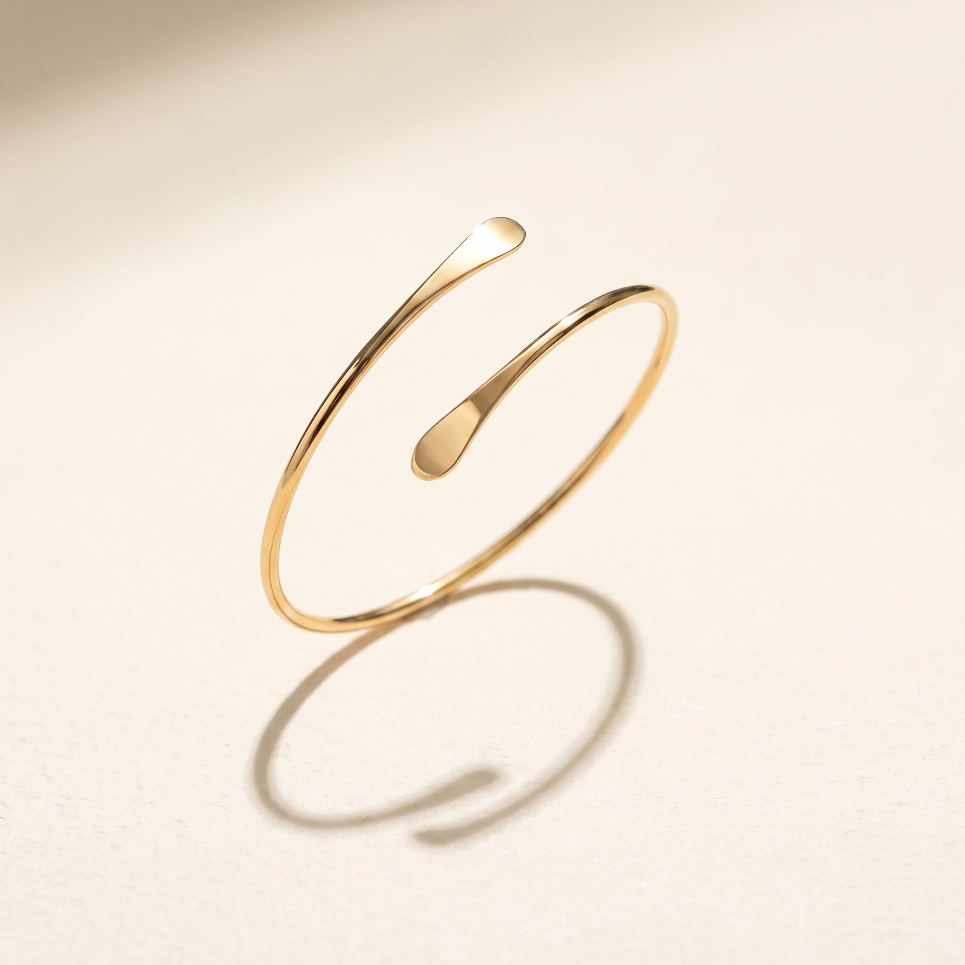Women's Snake Shape Open Cuff Arm Bracelet Fashion Arm Ring Jewelry