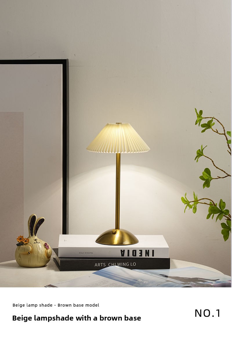 Bedroom Bedside Table Lamp, Pleated Ambiance Rechargeable Table Lamp