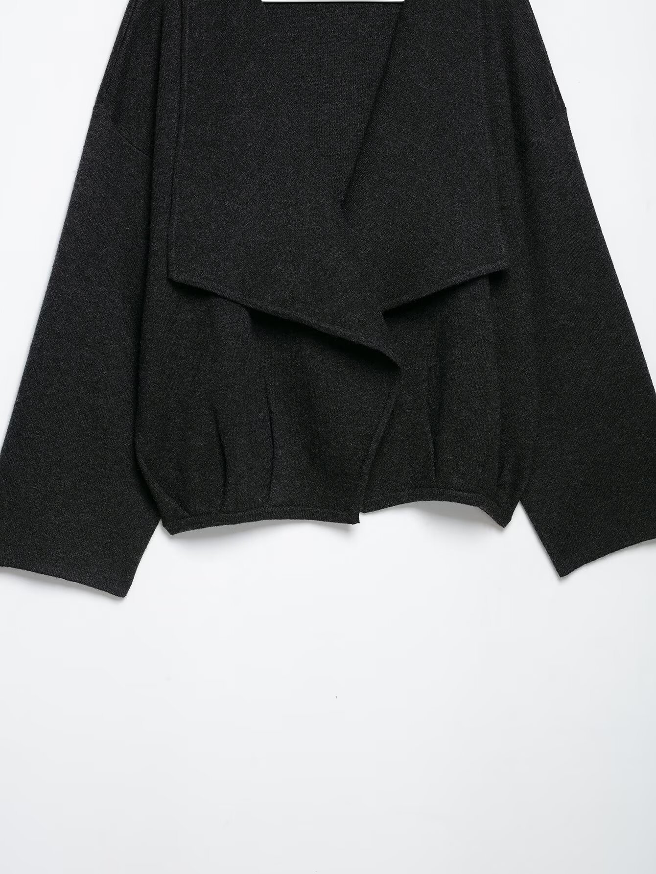 Round-neck pullover basic solid-colored top