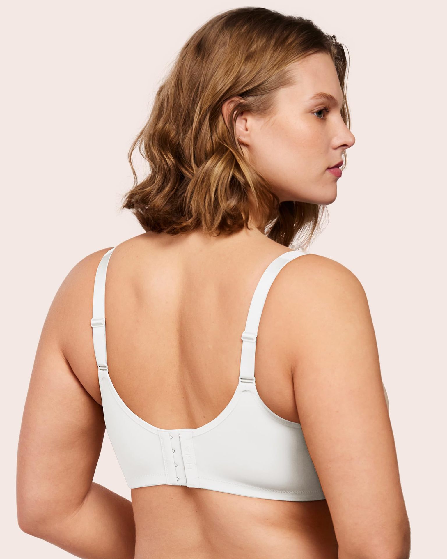 Women's Plus Size Full Cup Underwire Bra Unlined Breathable T-Shirt Bra with Wide Size Range