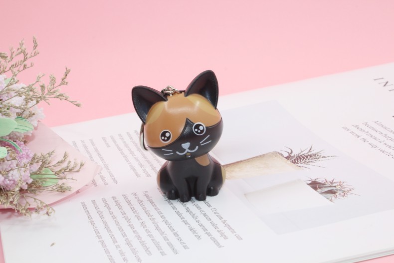 LED Sound Light-Up Kitten Keychain Pendant
