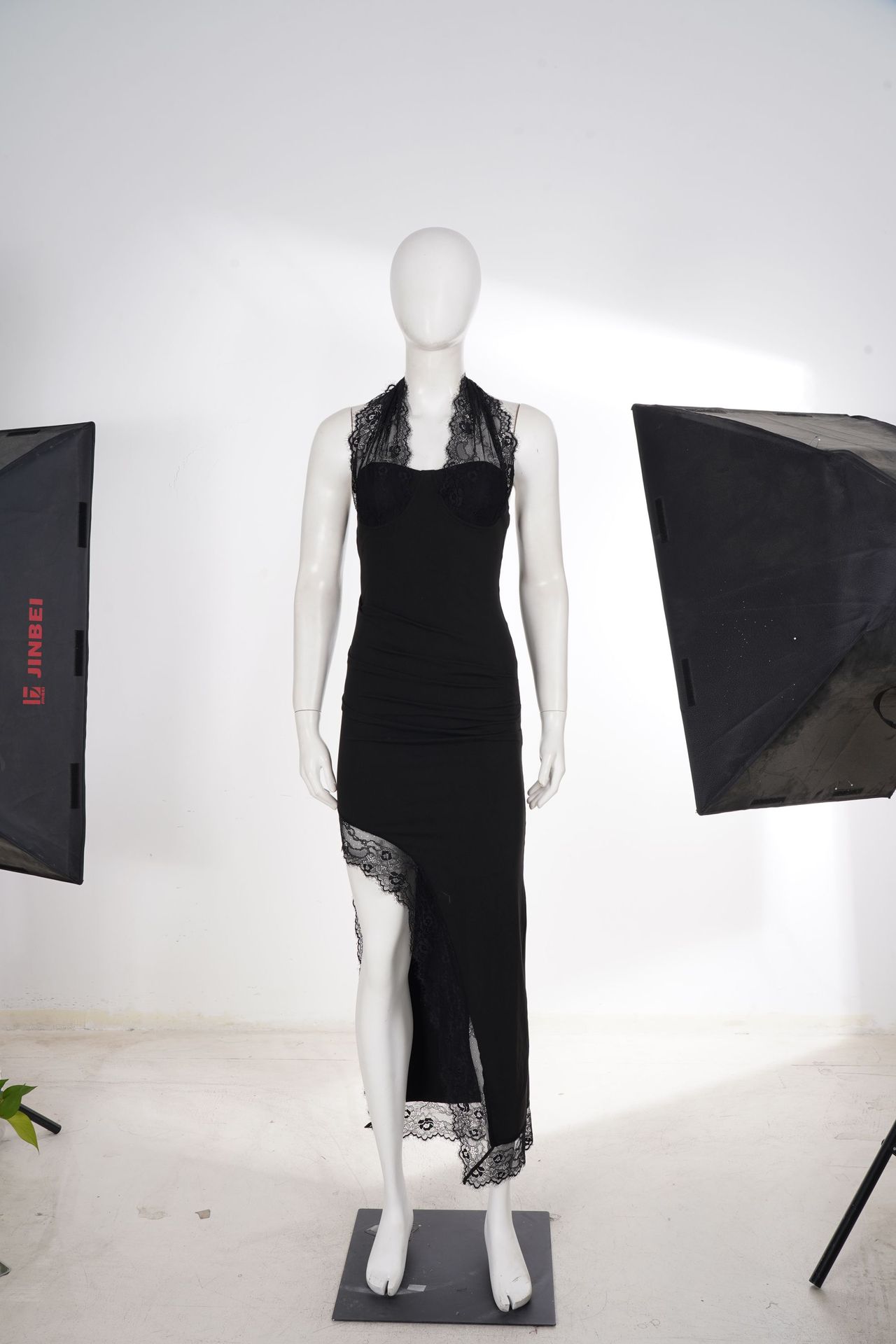 Elegant Black Lace Patchwork Halter Neck High Slit Long Evening Dress For Women